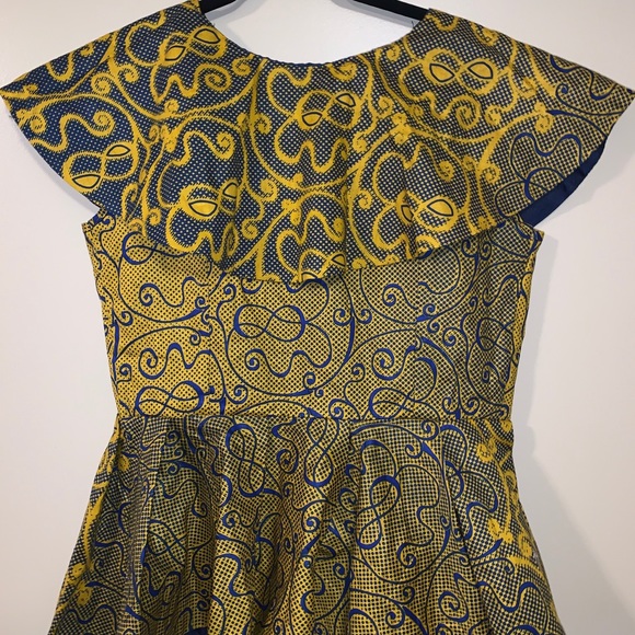 New Handmade Armless Ankara Top - Picture 1 of 3